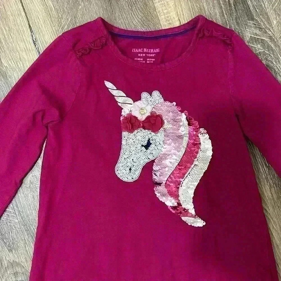 Issac Mizrahi Girls unicorn Shirt Size M (5-6) cranberry color with sequins - Picture 2 of 6